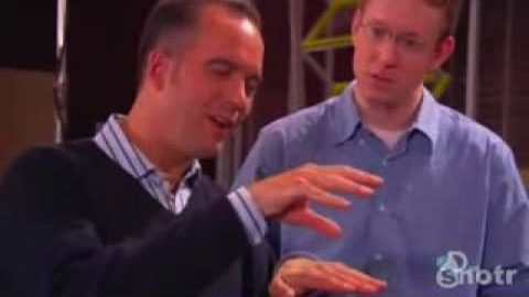 Hur en vattendroppe "studsar" på ytan